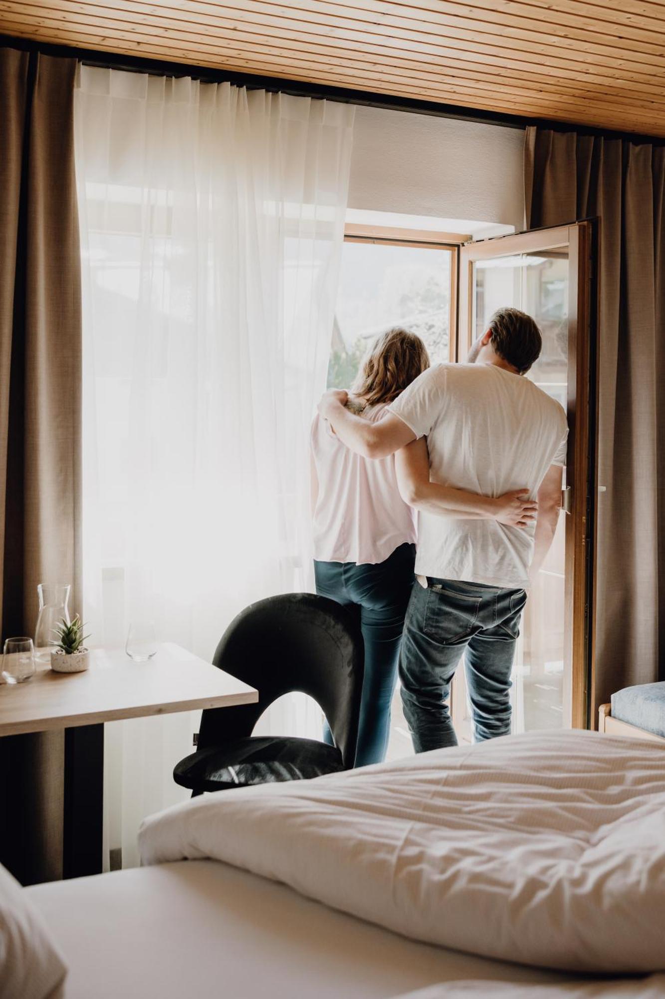 Dorfcafe Unken Hotelpension Swirtshaus Im Dorf Екстер'єр фото