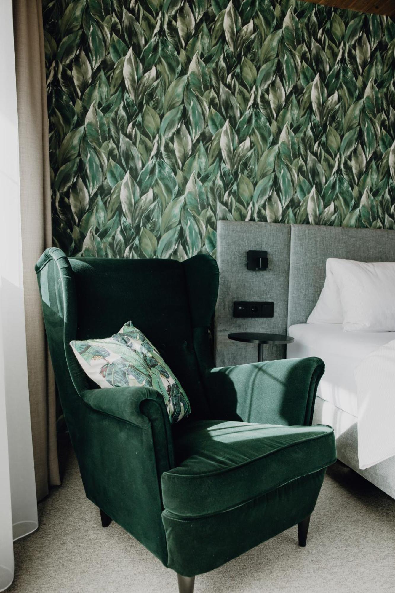 Dorfcafe Unken Hotelpension Swirtshaus Im Dorf Екстер'єр фото